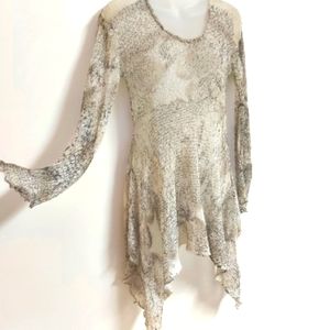 Sharanel Fine Cream & Grey Knitwear Top. Size Small